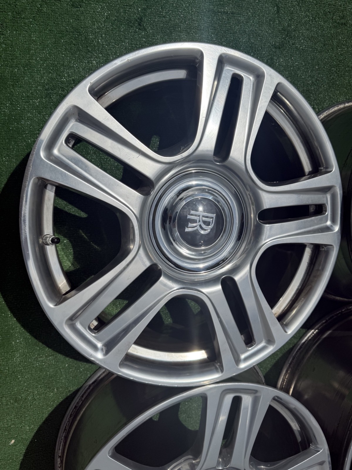 Rolls-Royce Wraith Dawn Ghost 21” Wheels OEM 5-Twin Spoke Polished Set w/ Caps
