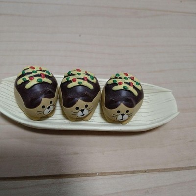 Deco con combre takoyaki cat #97b53b