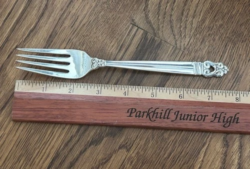 STERLING SILVER INTERNATIONAL ROYAL DANISH 7-3/4'' FORK NO MONO FLATWARE .925