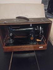 Vintage Singer EB960726 Hand Crank Portable Sewing Machine, Wooden Carry Case