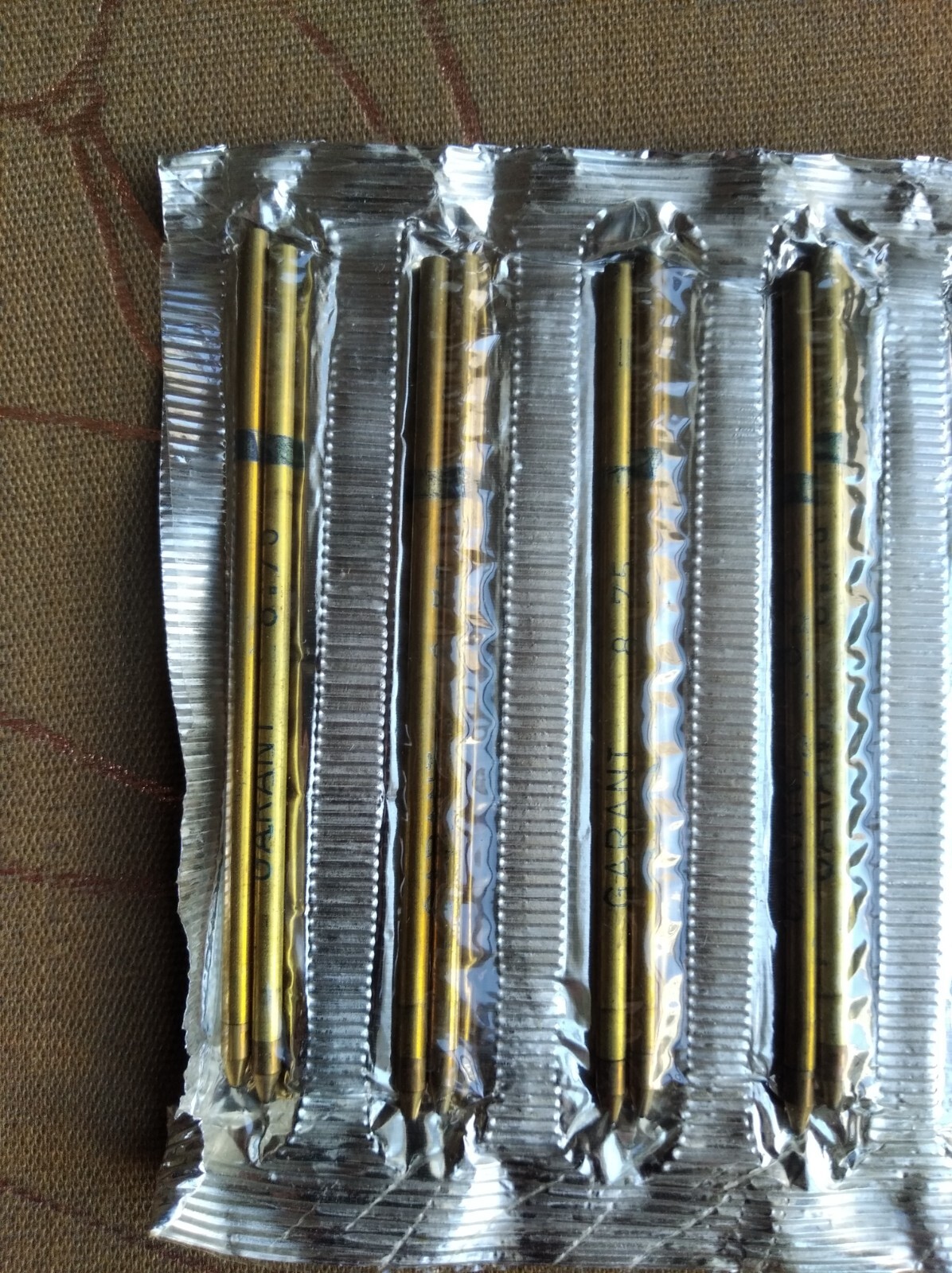 Difficult to find Refills for VINTAGE Ballpoint PENS Red and Blue Dry