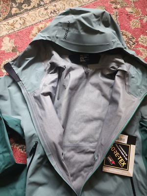 Arc'teryx Sentinel Jacket Womens XL Gor-tex NWT color Boxcar