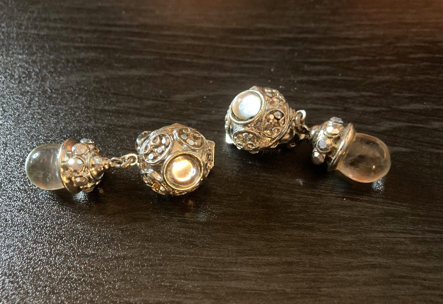 Vintage Dangle Earrings - image 2