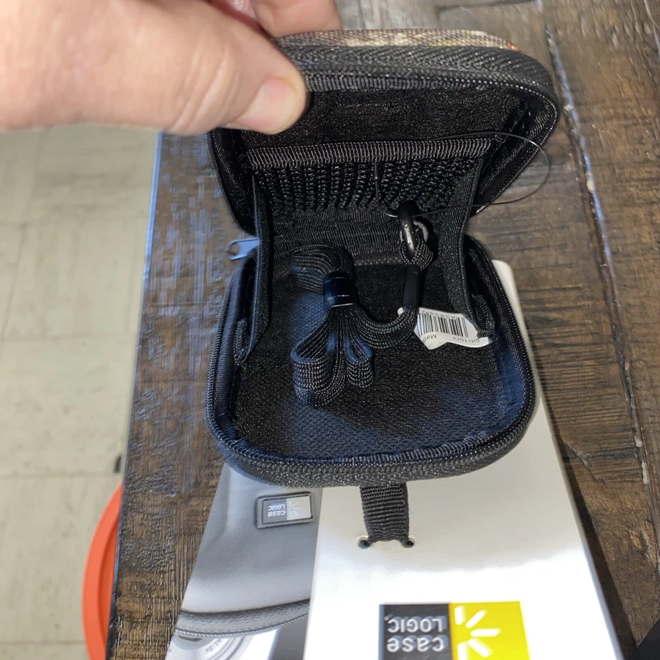 New Case Logic Camouflage Hard Small Camera Case W/ Strap Model QPB201 - Image 2 of 3