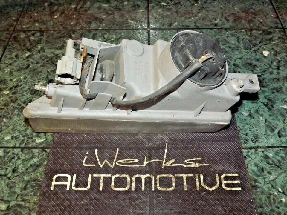 96-98 OEM Infiniti I30 A32 parachoques delantero pasajero faros antiniebla conjunto 2159 R Foto 4 de 4