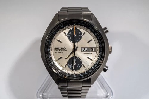 Seiko 6138-8000 "Baby Panda" – Vintage Automatic Chronograph