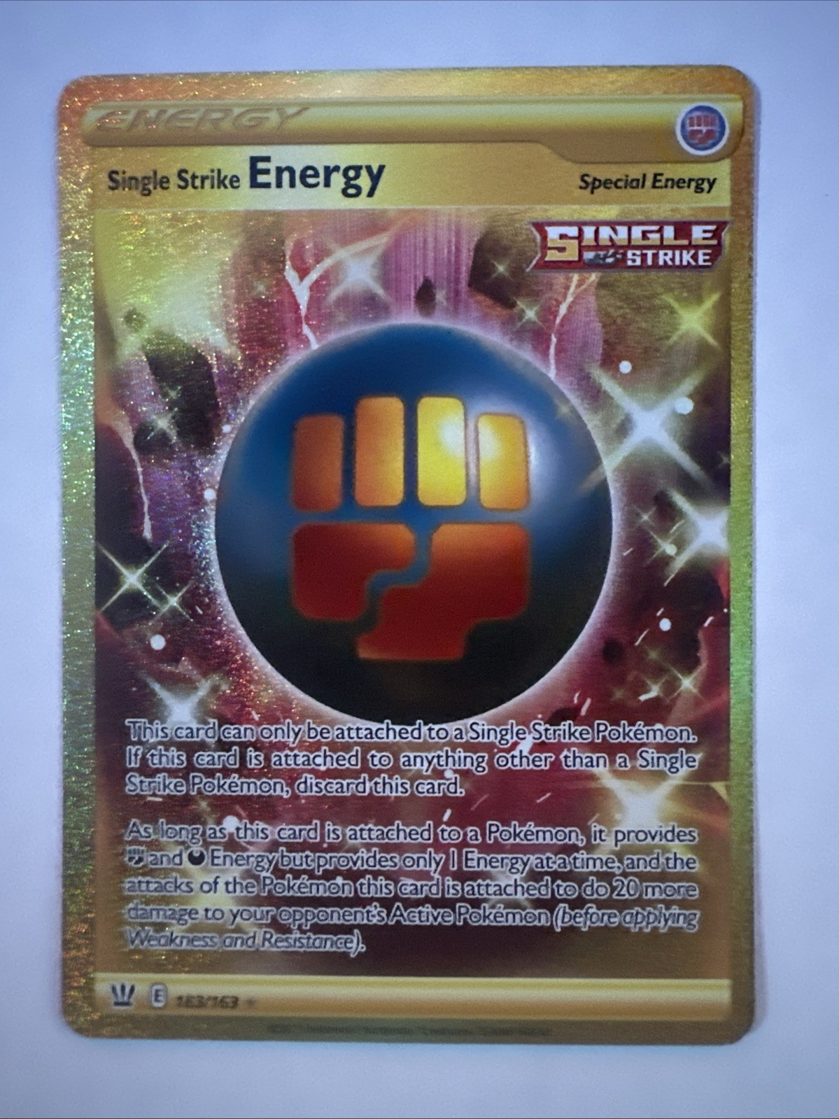 Single Strike Energy (Secret) 183/163 Swsh05: Battle Styles Gold Holo Near Mint