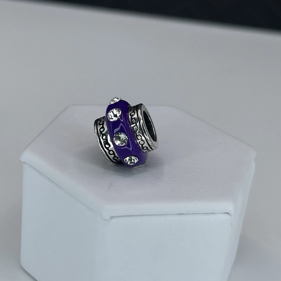 Cuentas espaciadoras Brighton Dazzle esmalte púrpura con cristales transparentes tono plata Foto 4 de 4