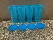 New Beautiful Set of 4 Tupperware 16oz Tumblers w lids in Bright Aqua Color