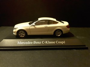 w204 diecast