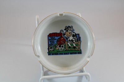 Ohio What Happens (Nothing Ever) Here Stays Bored Cows Barn Ceramic Ashtray (69)