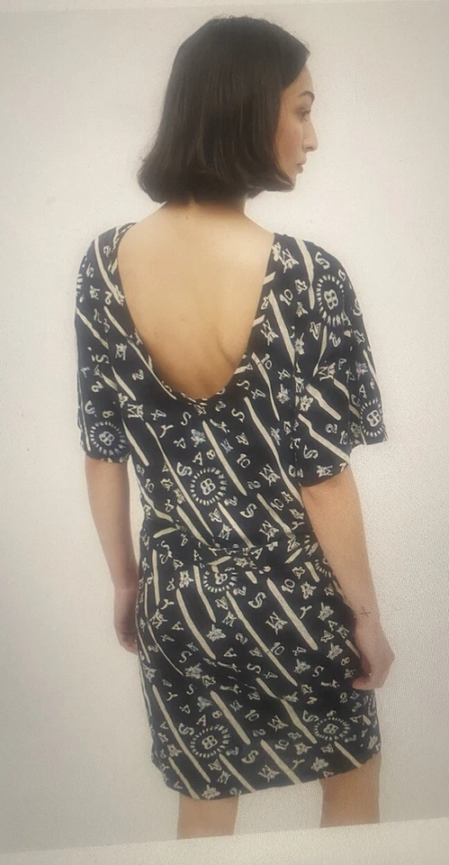 Mini Vestido Balenciaga.T’s Azul Marino Con Letras Crema y Azul Talla Pequeña Foto 4 de 4