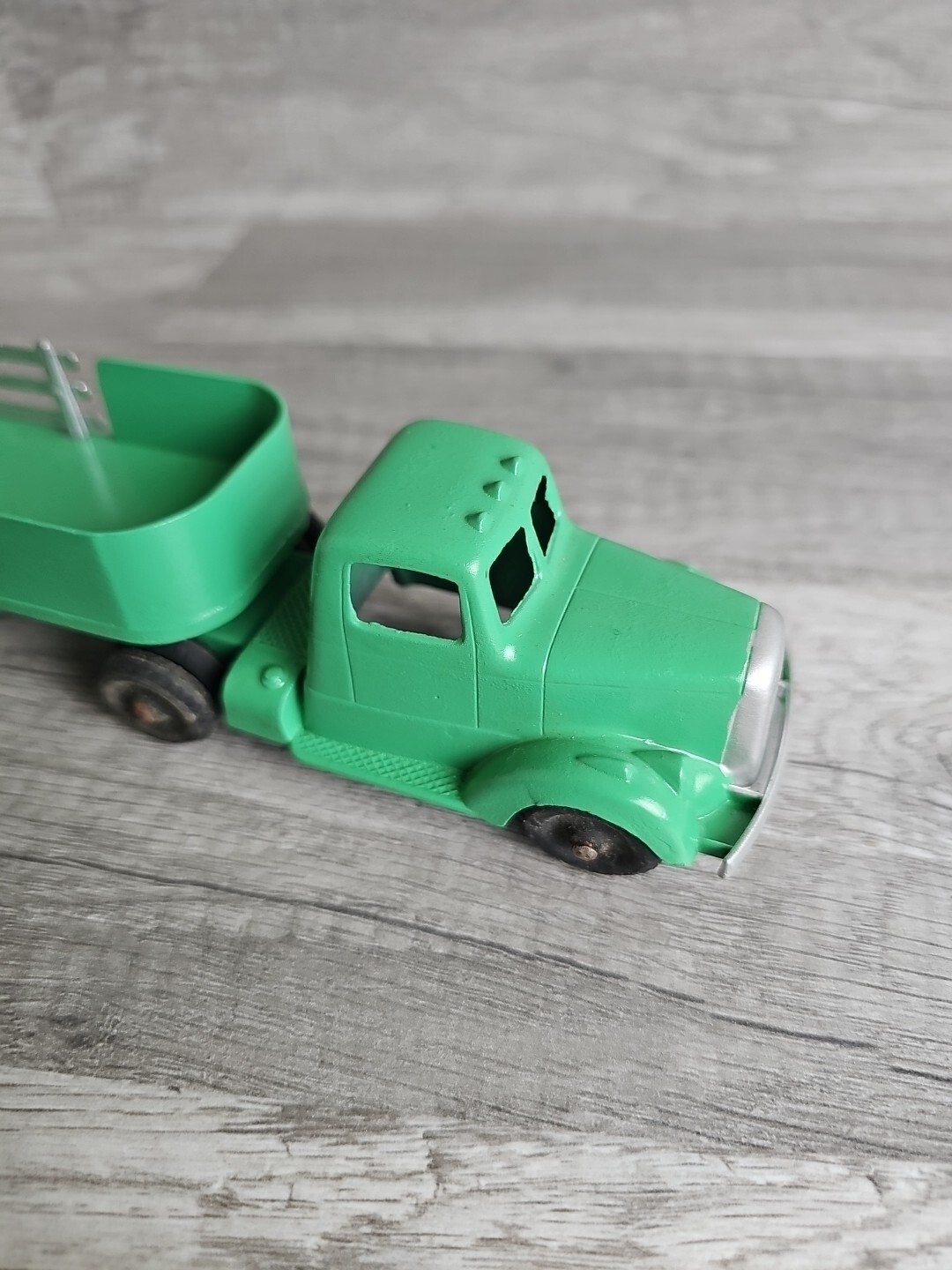Vintage Green diecast Tootsie Toy semitruck and trailer eBay