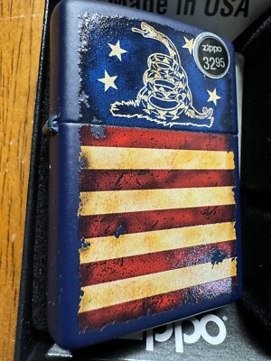 Zippo Lighter - Don't Tread On Me Stars and Stripes - 48554 - New