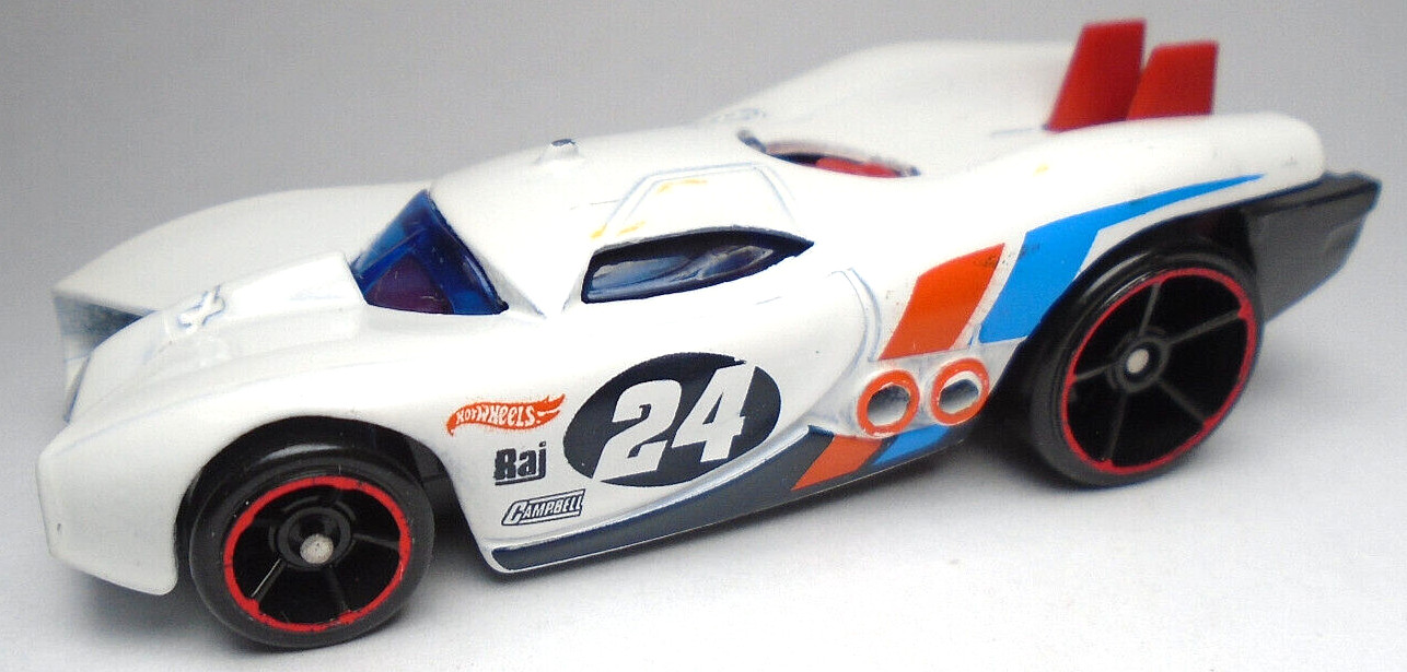 2015 HOT WHEELS PROTOTYPE H-24 #24 WHITE 1:64 DIECAST 2 7/8" RACE CAR W RED BLUE