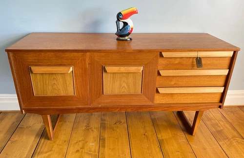 MCM STATEROOM STONEHILL Sideboard/Cupboard/Drawers Furniture/Vintage/Retro