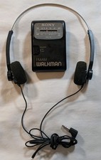 Vintage Sony SRF-39 FM/AM Walkman Radio With TRH-1 Headphones Belt Clip Working