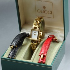 Near MINT GUCCI 1800L Gold Rectangular Bracelet Quartz 16mm Ladies Watch w/ Box