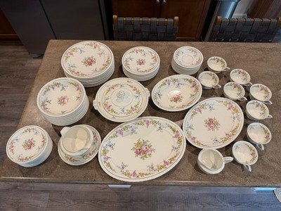 VTG TK THUN Czechoslovakia Bohemian Antoinnette Dinnerware Set 52 Pieces