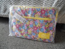 Marc Jacobs MURAKAMI Daisy Flowers Yellow Pop Laptop Case. 14" x 10"    NEW.