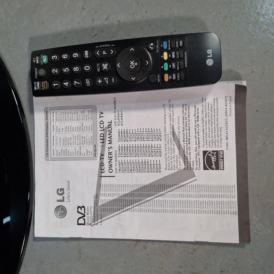 LG 26lh2000 HD Ready 26” TV Freeview HDMI with Remote Control And Manual - Image 2 of 4