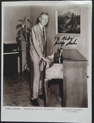 RODDY JACKSON - Signed 10x8 Promotional Photograph - MUSIC - COUNTRY SINGER