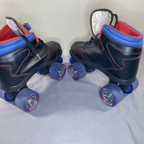 CHICAGO Skates Boys Black Red Sidewalk Roller Skates Size 4 - Picture 4 of 12