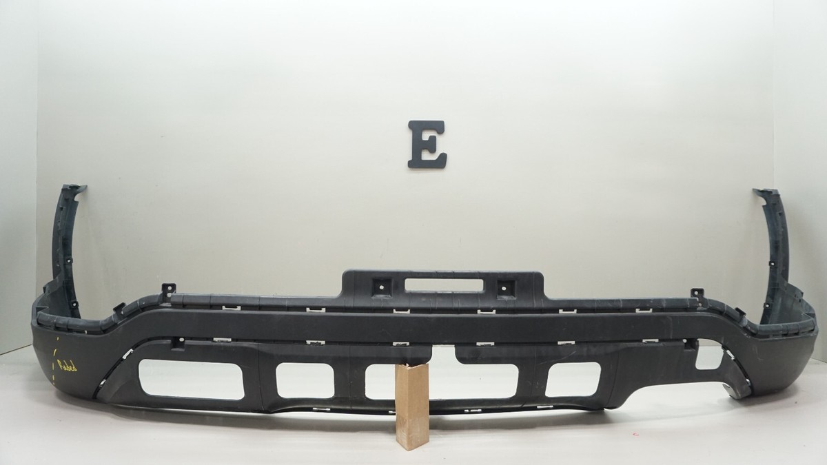 2017-2018 HYUNDAI SANTA FE SPORT REAR LOWER BUMPER COVER 86612