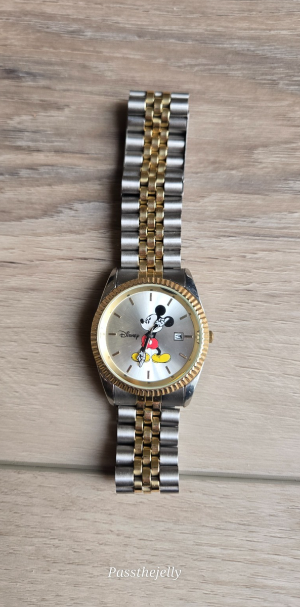 Vintage Disney Mickey Mouse Watch Mens Two Tone Gold  display picture 3