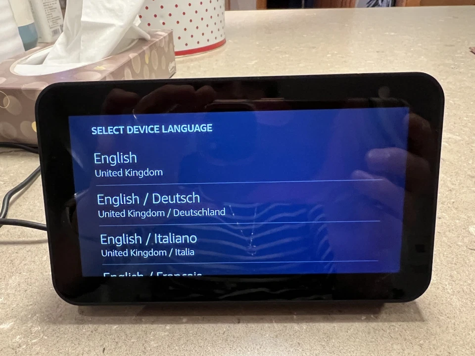 Amazon Echo Show 5 (2. Gen) Smart Display Lautsprecher - Anthrazit 