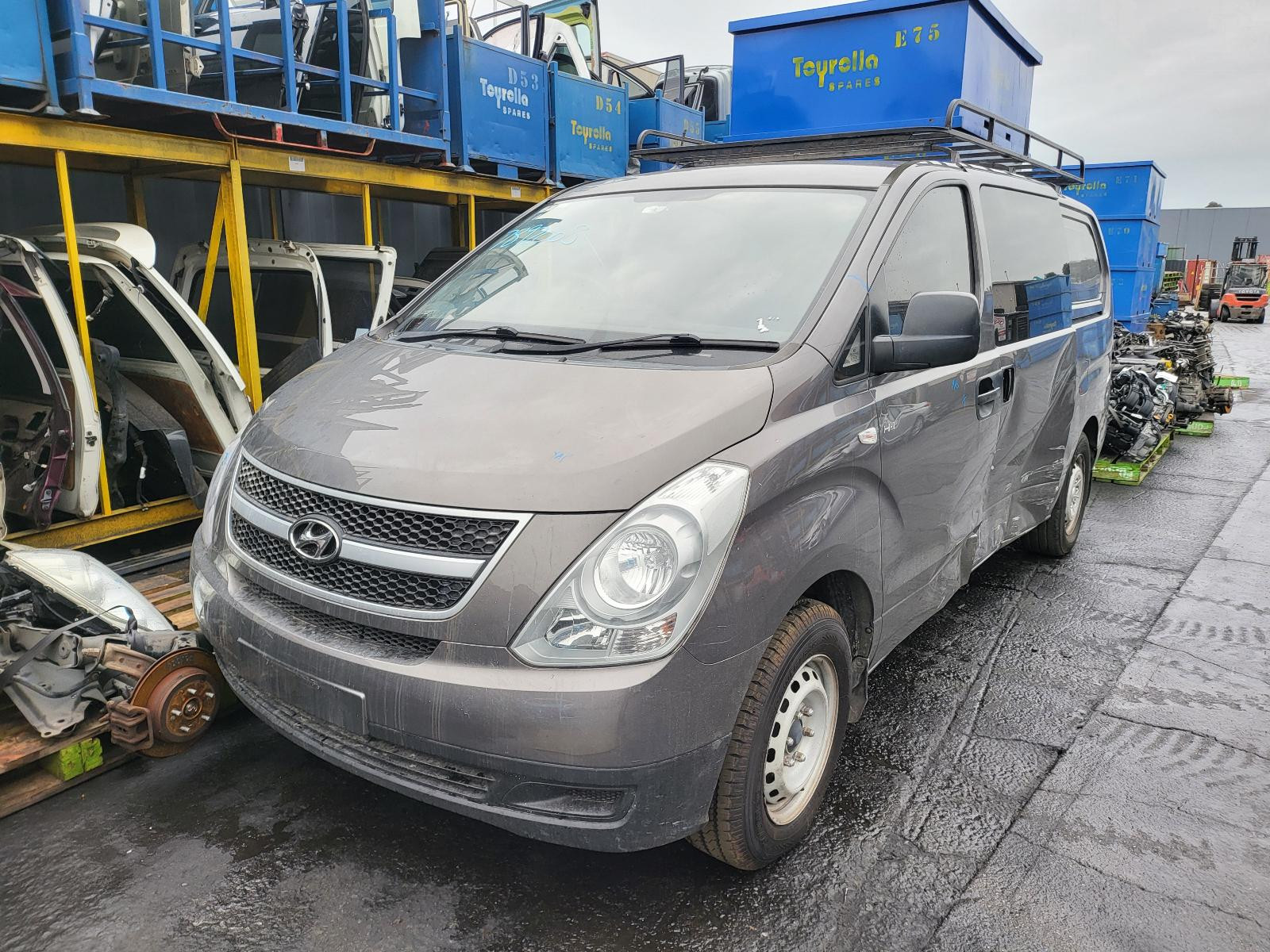 Hyundai ILoad Middle Door Roller TQ  11/2007-03/2021 - thumbnail 5