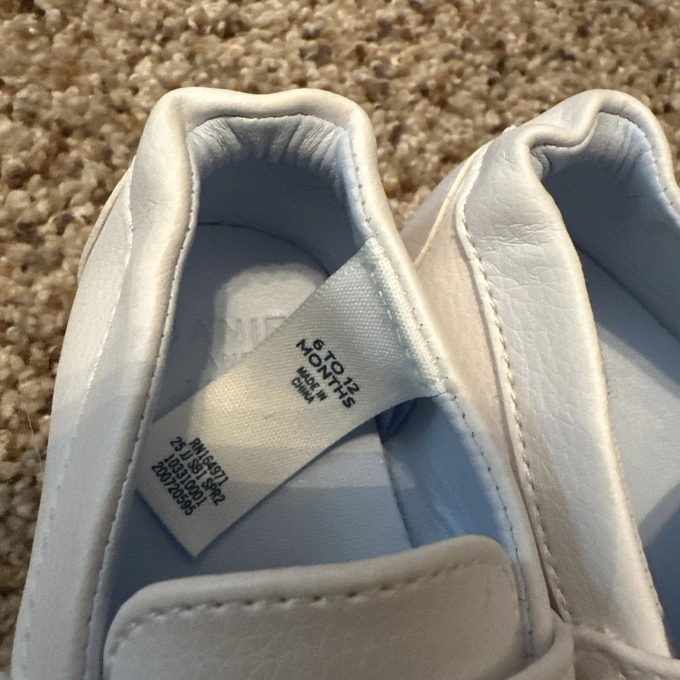 Mocasín bebé Janie And Jack talla 6-12 meses cuero blanco. Nuevo sin etiquetas Foto 2 de 4