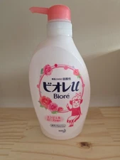 Kao Biore U Body Wash Liquid Soap Angel Rose Pump Bottle 480ml