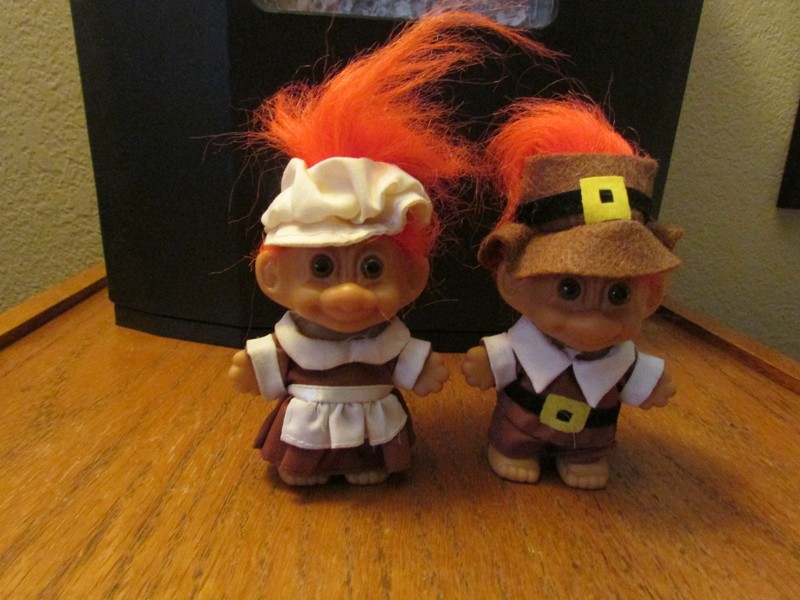 RUSS Thanksgiving Pilgrim Trolls set