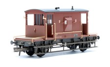 Bachmann 37-532B BR 20T Brake Van BR Bauxite (TOPS) B953755 - Weathered