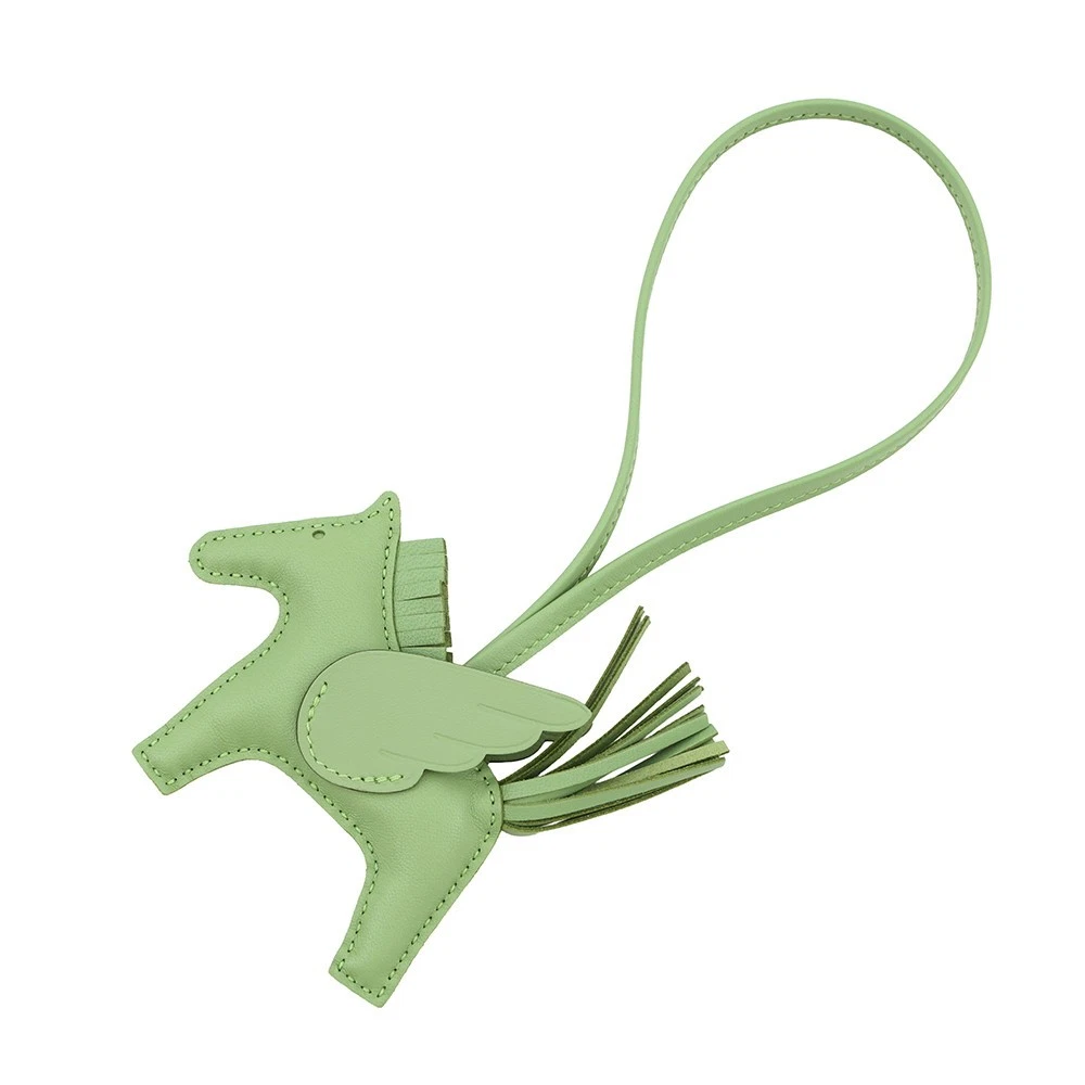 Hermes — HERMES Rodeo Pegasus Size PM Lambskin Vert cricket