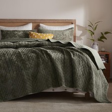 LEAONME Velvet Quilt King Size 98''x106'', Lightweight Olive Green Velvet Com...