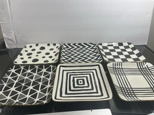Set Of 6 Over And Back Appetizer Luncheon Plates Stoneware Black/White