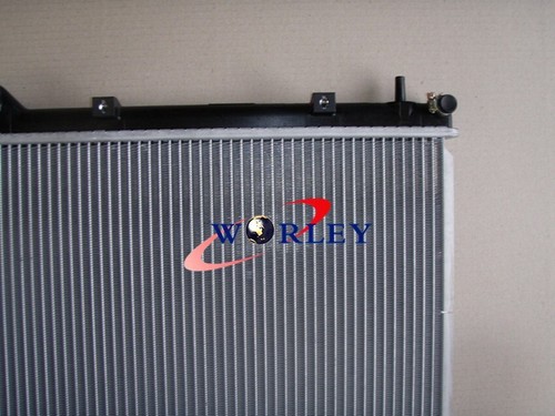 Radiator for Subaru Liberty Outback 2.0L 2.5L Non Turbo AT/MT 2003-2014 - Picture 5 of 6