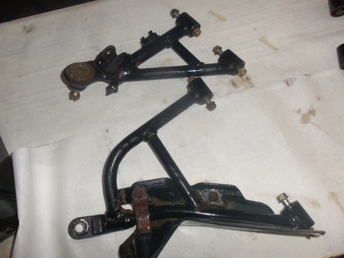 2004 Honda Rancher 400 Trx400fa 4x4 At front right upper/lower arms/oem