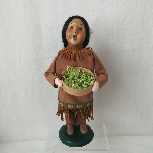 Byers Choice Thanksgiving Native American Indian Girl Basket of Greens 2013 - Picture 2 of 17