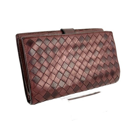 Bottega Veneta Intrecciato Lambskin Bifold Round Zip Authentic - Picture 3 of 13