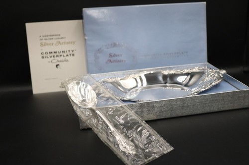Silver Artistry Community Silver Plate and Spoon by ONEIDA In Original Box - Picture 24 of 24