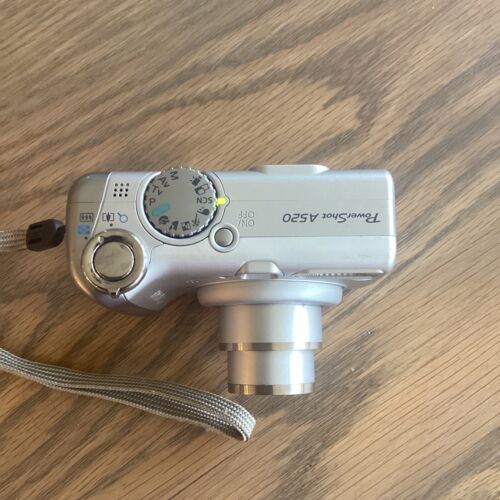Canon PowerShot A520 4.0MP Compact Digital Camera. Tested And Working. - Picture 2 of 4