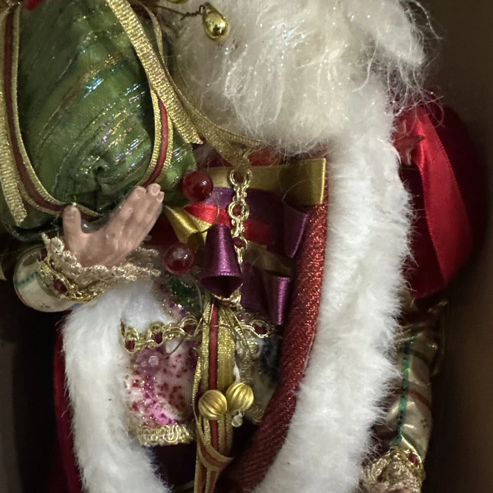 Mark Roberts Fairy of Presents med  19 In Box Limited Edition 51-62428 - Image 3 of 4