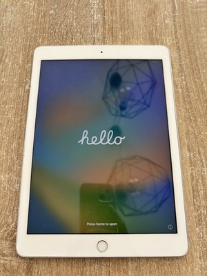iPad 5. Generation 32GB Model A1822 defekt