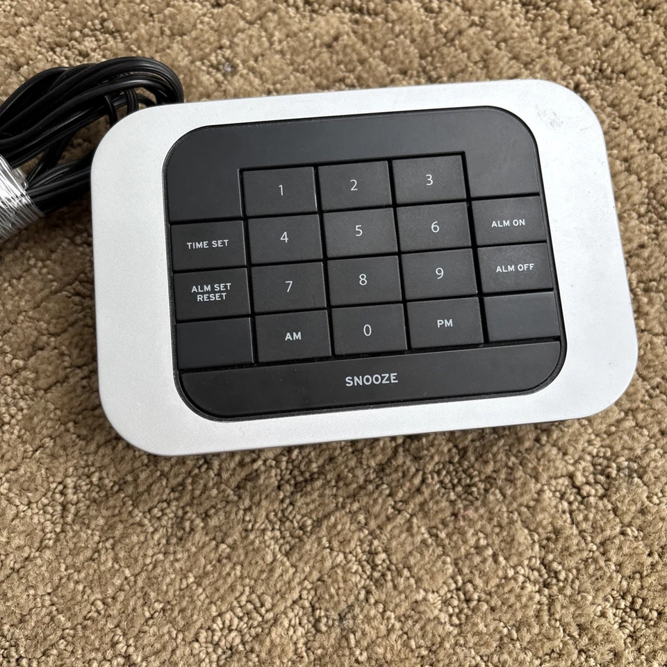 Timex T123S Red Numbers LED Alarm Clock Digits Retro Style Silver Classic - Image 3 of 4