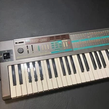 Korg POLY-800 Analog Polyphonic Synthesizer Working [Very good]