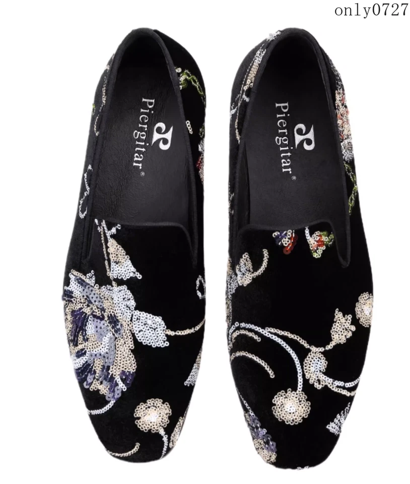 Zapatos de vestir de terciopelo mocasines sin cordones bordados punta redonda británicos de cuero para hombre Foto 3 de 4