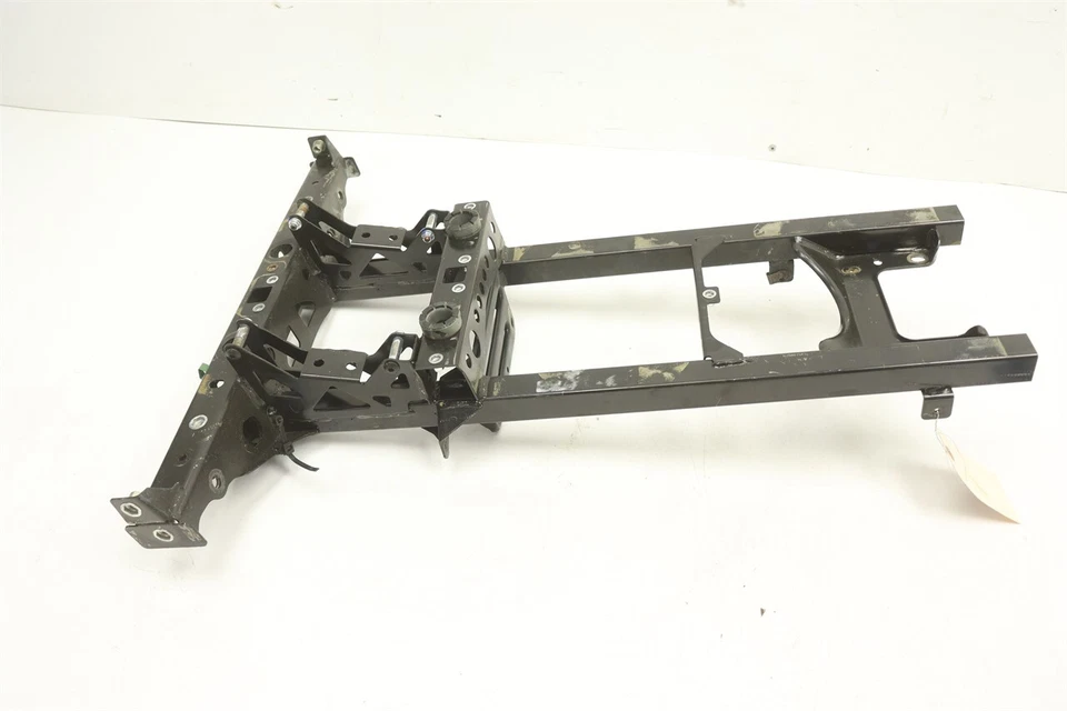 Can-Am Outlander MAX 800 XT 14 Frame Tail Black 705202295 46138 - Imagem 2 de 4